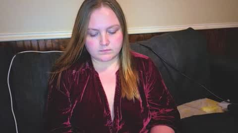 Snapshot of phatassblond chatting on 5, 2, 2026 PhatAssBlond online show from 5, 2, 2026