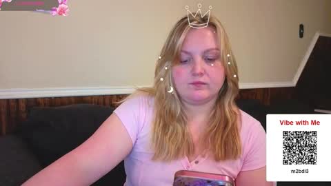 Snapshot of phatassblond chatting on 6, 3, 2026 PhatAssBlond online show from 6, 3, 2026