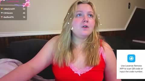Snapshot of phatassblond chatting on 7, 3, 2026 PhatAssBlond online show from 7, 3, 2026