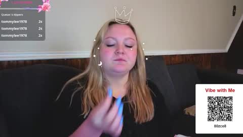 Snapshot of phatassblond chatting on 11, 3, 2026 PhatAssBlond online show from 11, 3, 2026