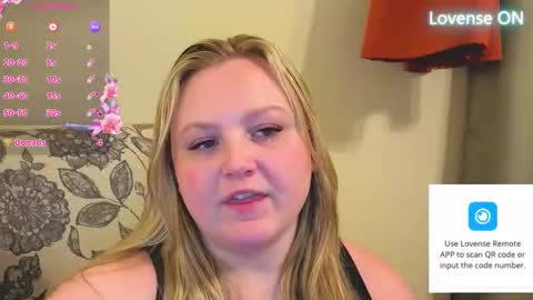 Snapshot of phatassblond chatting on 3, 4, 2026 PhatAssBlond online show from 3, 4, 2026