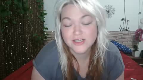 phatpcat73 online show from 24, 4, 2026