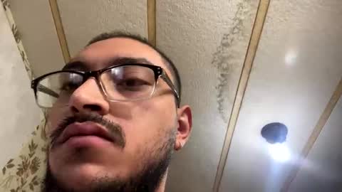 Snapshot of phdaddy21 chatting on 17, 10, 2025 PHDaddy21 online show from 17, 10, 2025