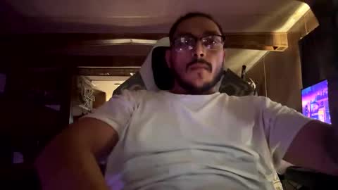 Snapshot of phdaddy21 chatting on 5, 4, 2026 PHDaddy21 online show from 5, 4, 2026