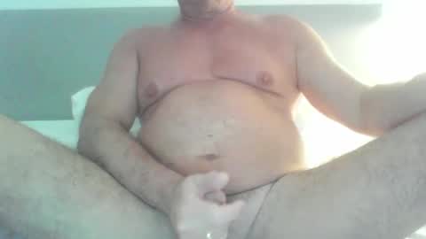 Snapshot of phil279 chatting on 5, 10, 2025 Phil online show from 5, 10, 2025