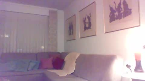 Snapshot of phil279 chatting on 24, 10, 2025 Phil online show from 24, 10, 2025