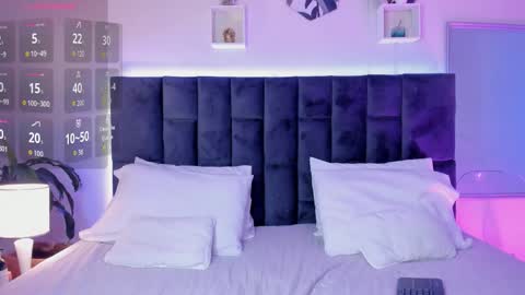 Phillip online show from 12, 9, 2025