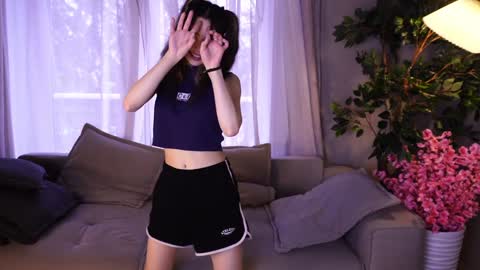 Hitomi oo online show from 12, 12, 2024