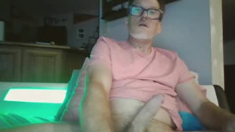 Snapshot of philuup225694 chatting on 20, 6, 2026 philuup225694 online show from 20, 6, 2026