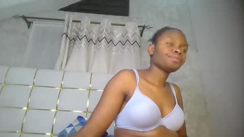 Snapshot of phoebe015 chatting on 23, 2, 2026 phoebe online show from 23, 2, 2026