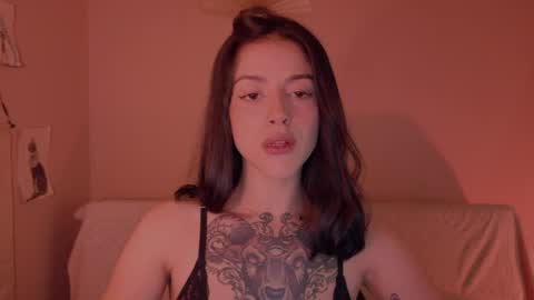 Snapshot of phoenixx_x chatting on 16, 5, 2026 phoenixx_x online show from 16, 5, 2026