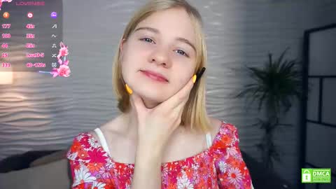 Snapshot of phyllisearney chatting on 7, 11, 2025 Hann G. Jones online show from 7, 11, 2025