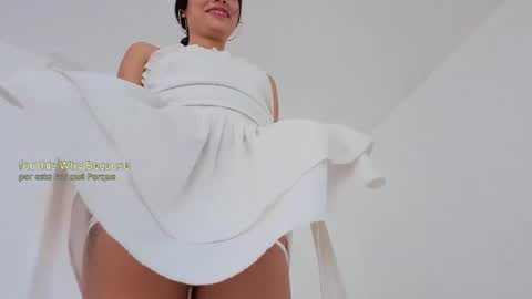 Snapshot of pia_stone1 chatting on 28, 4, 2026 Liz online show from 28, 4, 2026