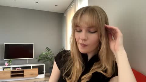 Kristie online show from 15, 6, 2026