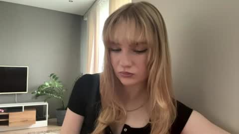 Kristie online show from 18, 6, 2026