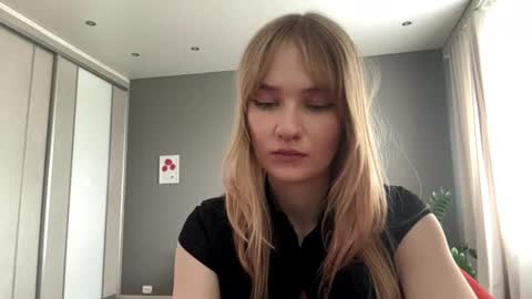 Kristie online show from 25, 6, 2026