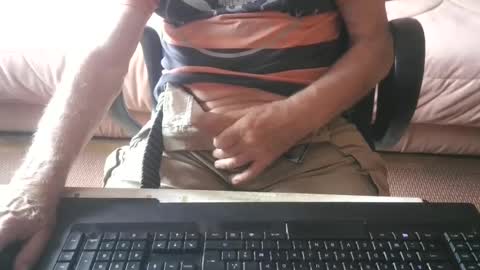 Snapshot of piavola chatting on 7, 7, 2026 piavola online show from 7, 7, 2026