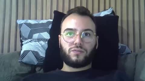 Snapshot of piazaocwbbb chatting on 19, 11, 2025 piazaocwbbb online show from 19, 11, 2025