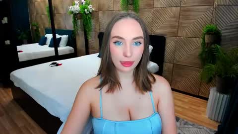Emelie online show from 29, 9, 2025
