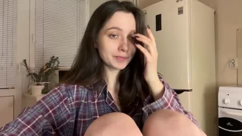 Snapshot of pileacadieri__ chatting on 15, 12, 2025 Trisha online show from 15, 12, 2025