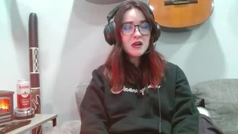 PilloGoddess online show from 23, 10, 2025