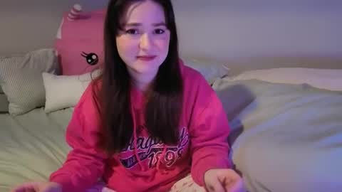PilloGoddess online show from 1, 6, 2026