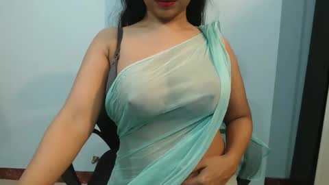 Sayra online show from 2, 10, 2025