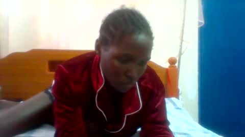 pinah1997 online show from 4, 3, 2025