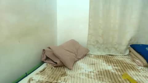 pinay_hotmica69 online show from 22, 4, 2026