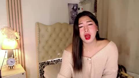 Ivy Morningstar online show from 4, 1, 2025