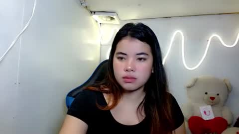 ur jessa pinay new online show from 6, 4, 2026