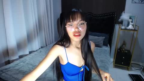 Snapshot of pinay_slutx chatting on 7, 3, 2025 dee online show from 7, 3, 2025