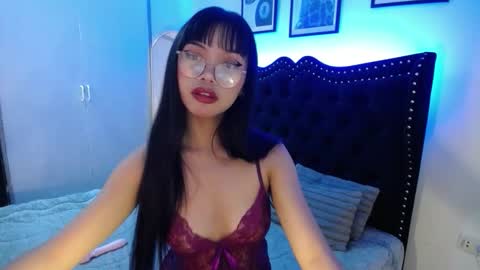 Snapshot of pinay_slutx chatting on 2, 11, 2025 dee online show from 2, 11, 2025