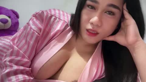 Snapshot of pinay_sofiexx chatting on 29, 4, 2026 sofielove online show from 29, 4, 2026