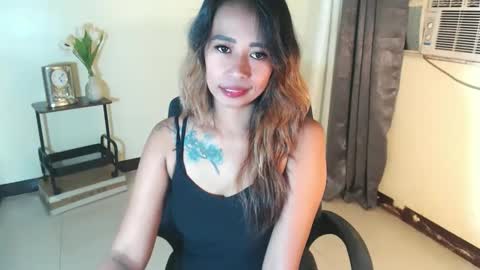 Snapshot of pinaymorena_renelda chatting on 14, 10, 2025 pinaymorena_renelda online show from 14, 10, 2025