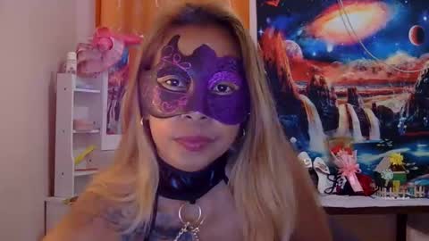 pinaymorena_renelda online show from 7, 4, 2026