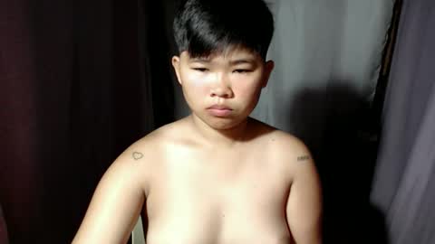 Lyn the Lesbian online show from 12, 11, 2025