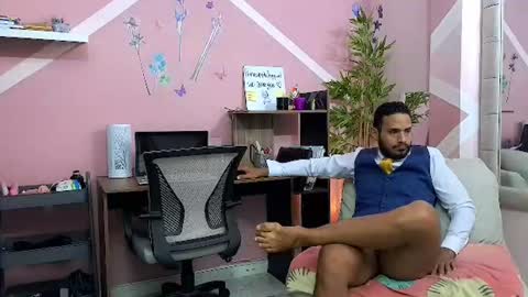 Snapshot of pineappleflipped chatting on 30, 7, 2026 pineappleflipped online show from 30, 7, 2026