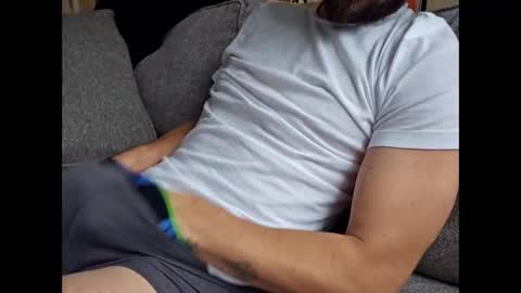 Snapshot of pineappletaste chatting on 23, 10, 2025 pineappletaste online show from 23, 10, 2025