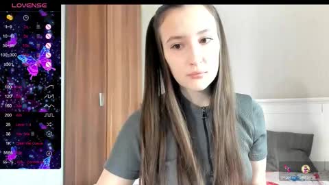 Snapshot of pingviluly chatting on 14, 10, 2025 pingviluly online show from 14, 10, 2025