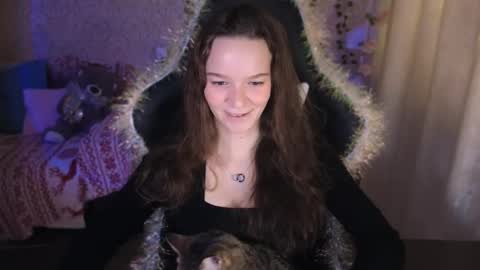 Snapshot of pink__sun chatting on 15, 12, 2025 Stephanie online show from 15, 12, 2025