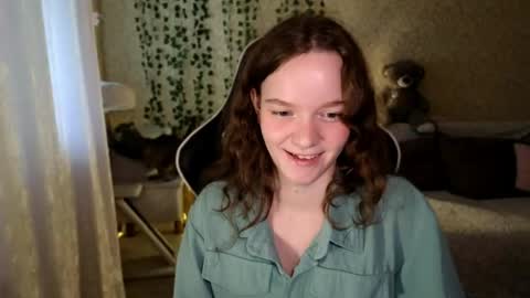 Snapshot of pink__sun chatting on 2, 6, 2026 Stephanie online show from 2, 6, 2026