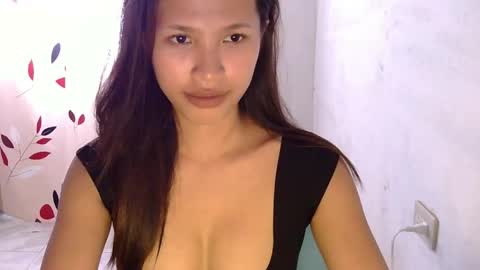 pink_bubbles011 online show from 19, 5, 2026
