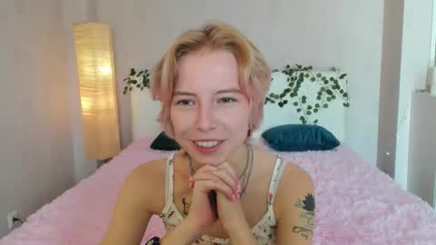 Snapshot of pink_lila18 chatting on 12, 9, 2025 pink_lila18 online show from 12, 9, 2025