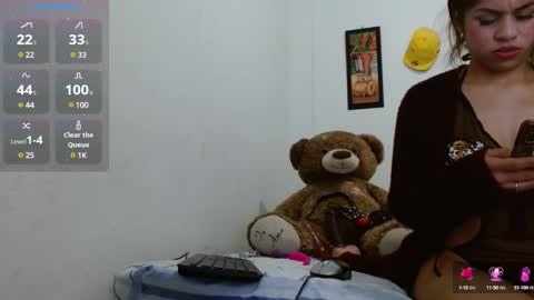 Snapshot of pink_love_25 chatting on 6, 3, 2025 pink_love_25 online show from 6, 3, 2025