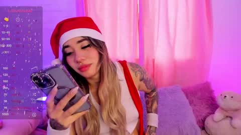 Snapshot of pink_quarz chatting on 21, 12, 2024 KELLY  online show from 21, 12, 2024