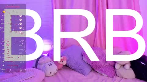 Snapshot of pink_quarz chatting on 8, 1, 2025 KELLY  online show from 8, 1, 2025