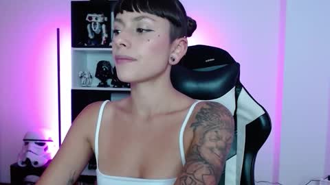 Snapshot of pinkcatlive chatting on 25, 9, 2025 Emily online show from 25, 9, 2025