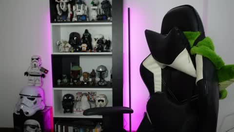 Emily online show from 23, 7, 2026