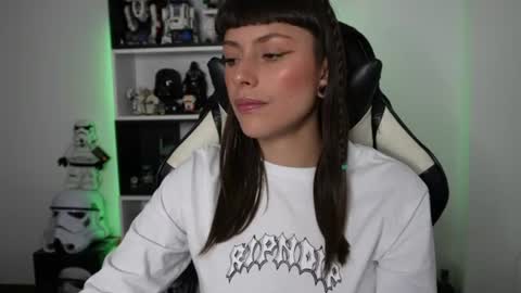 Emily online show from 31, 7, 2026